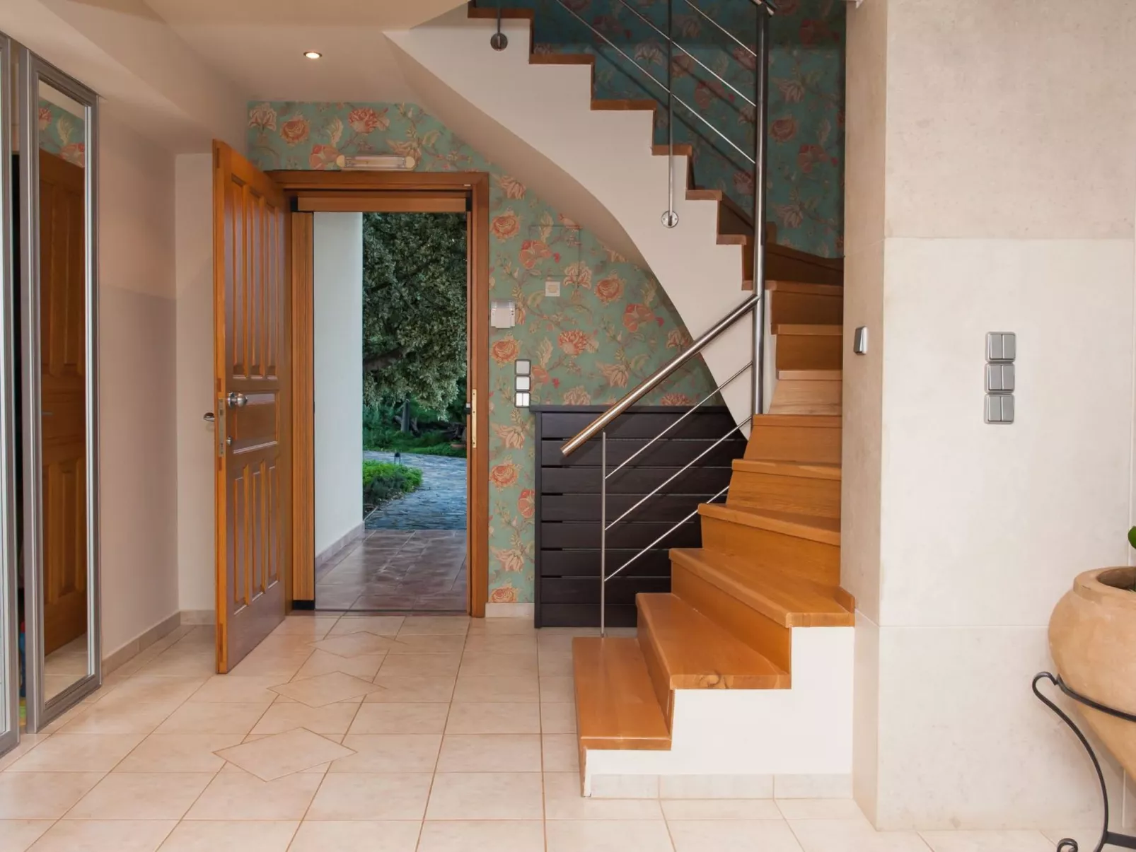 Villa mit Pool, Spielplatz, Pingpong und Grillplatz-Inside