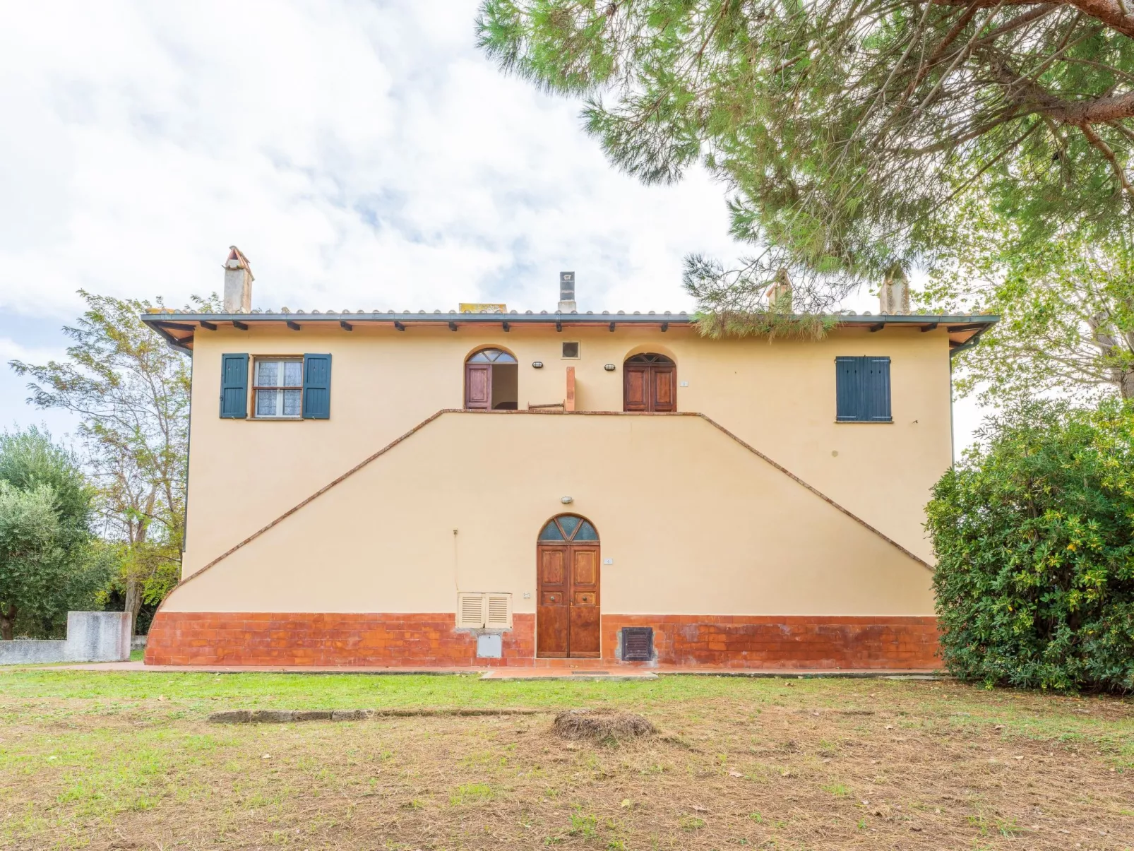 Rustikales Bauernhaus nur einen Steinwurf vom Meer entfernt-Outside
