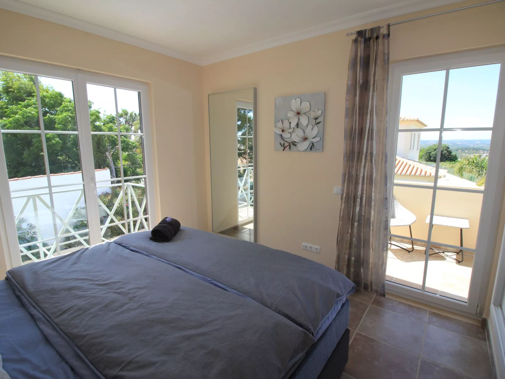 Vila Marques da Luz-Dedans