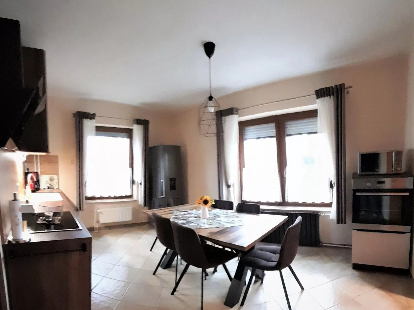 Vicky's House-Inside