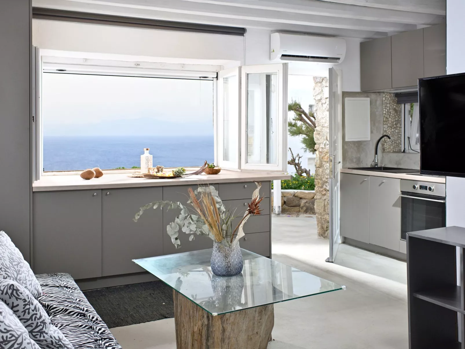 SUPERB BEACH ACCESS LUXURY SEA VILLA POOL by Calypso Sunset-Image-tags.info