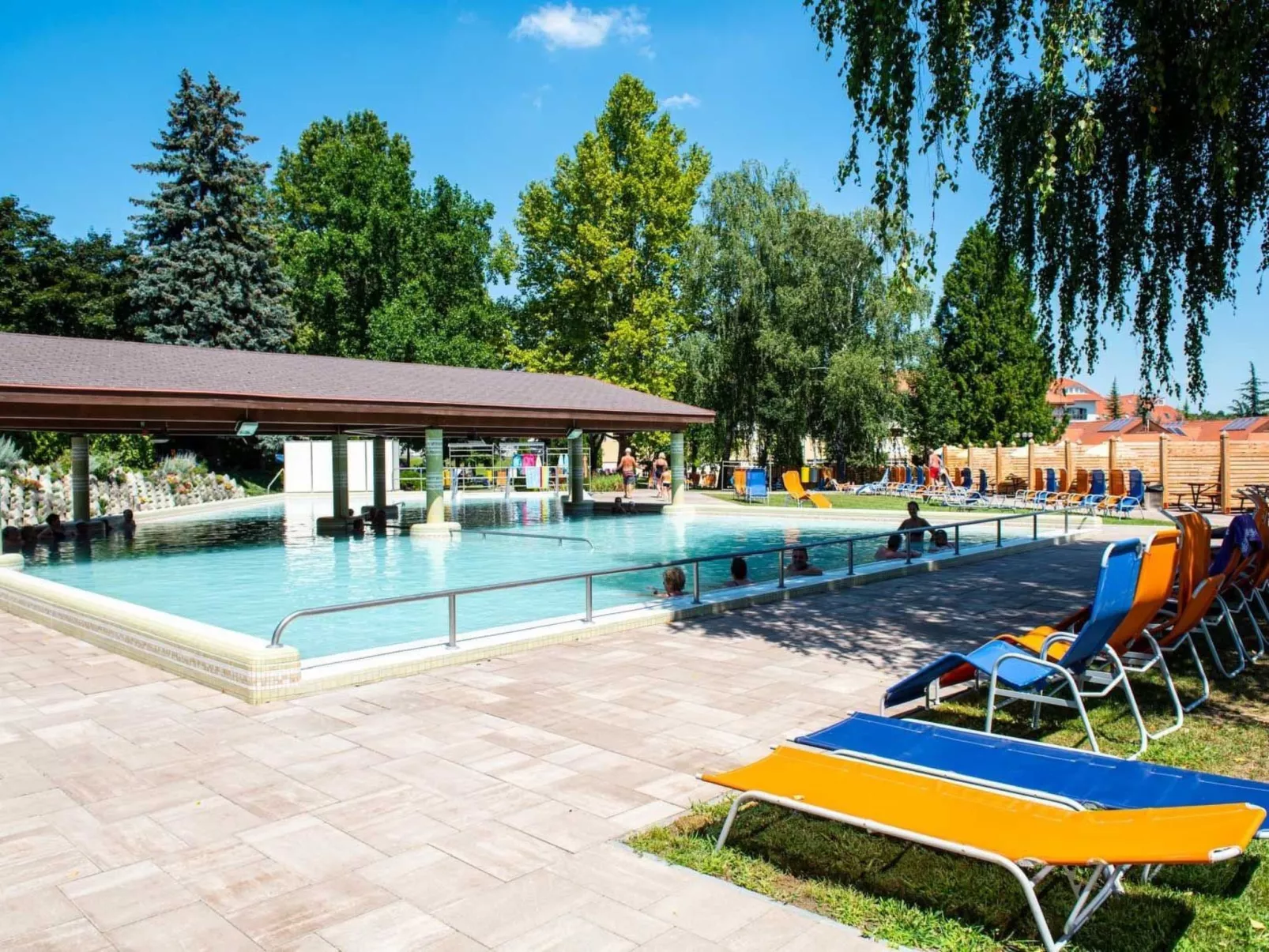 Große Ferienwohnung für 6 Personen-Dehors