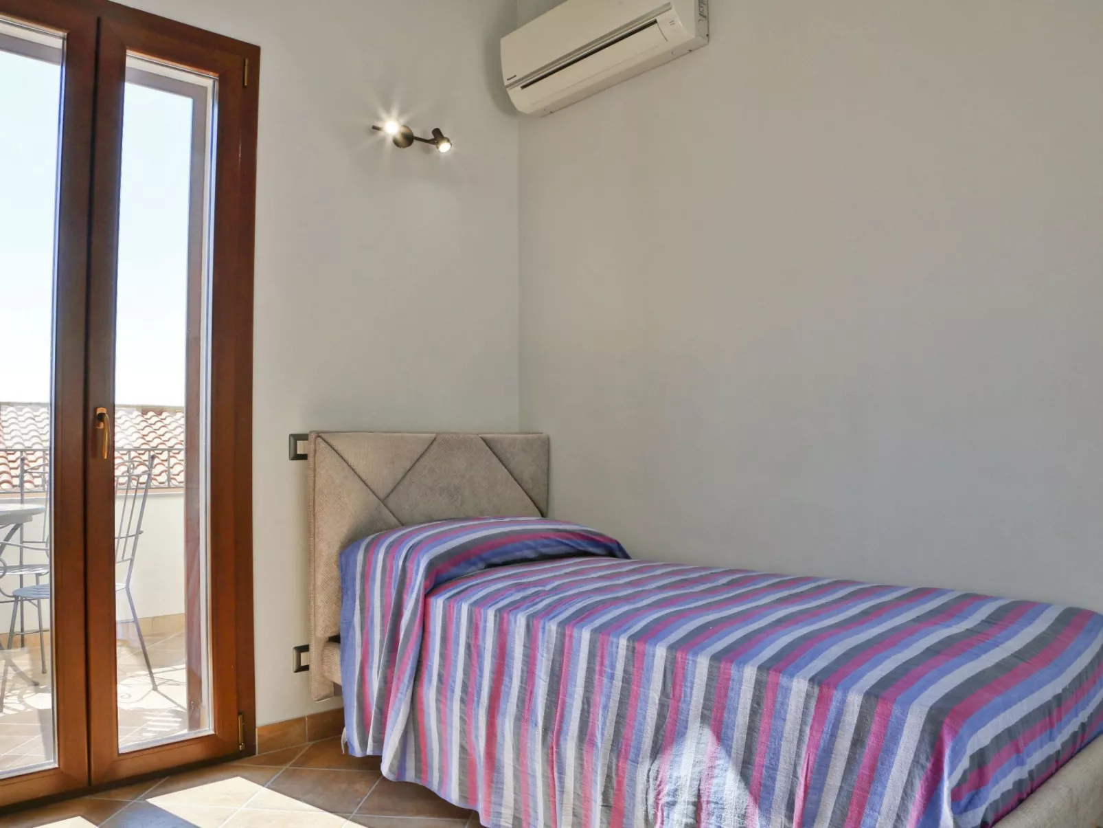 Terrazza della Rocca-Image-tags.info