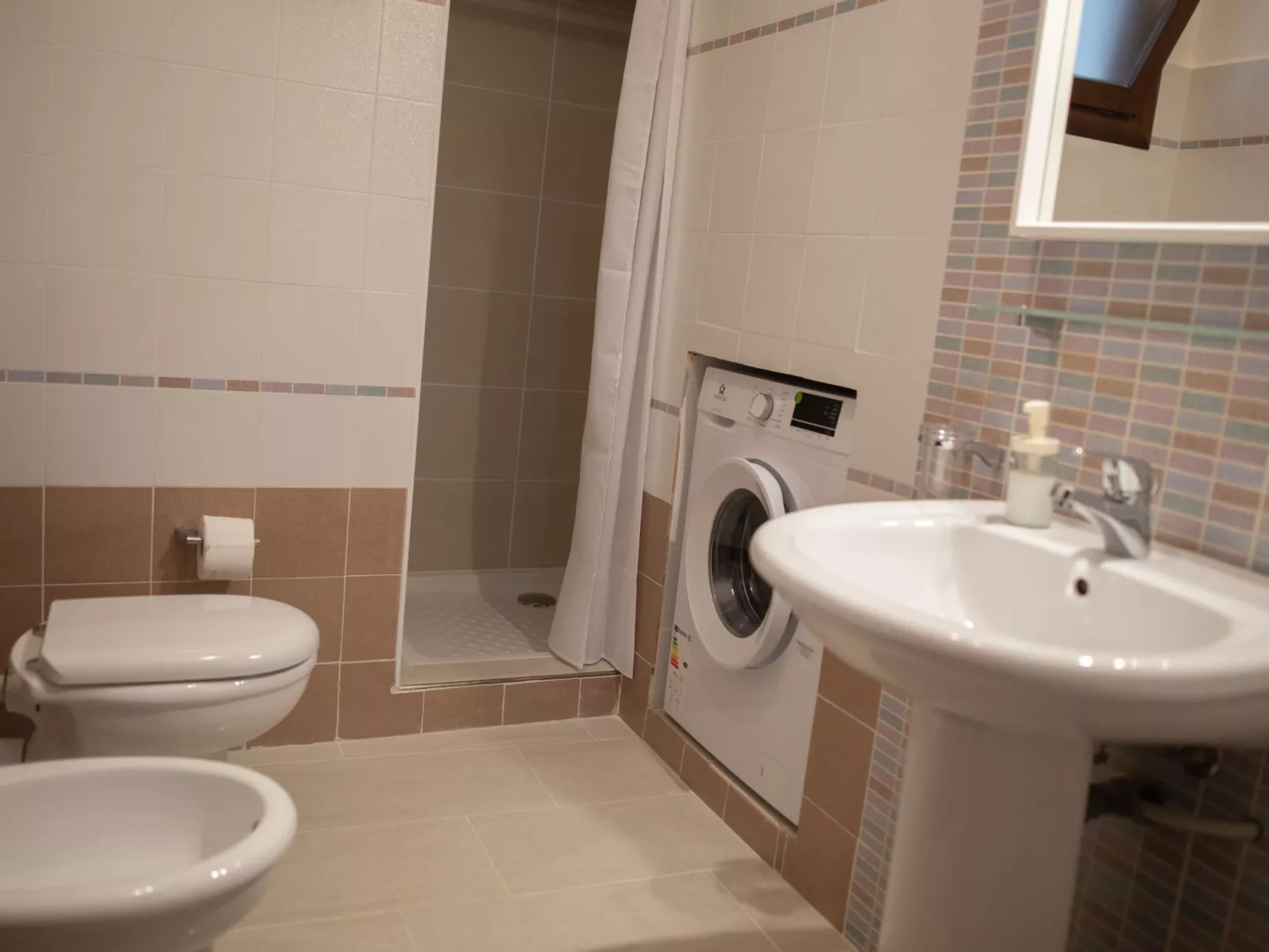 Unknown Accommodation-Image-tags.info