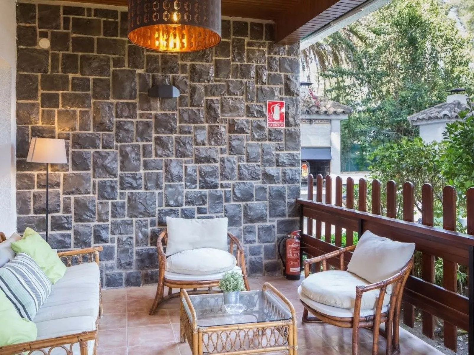 "Villa S"-Image-tags.info