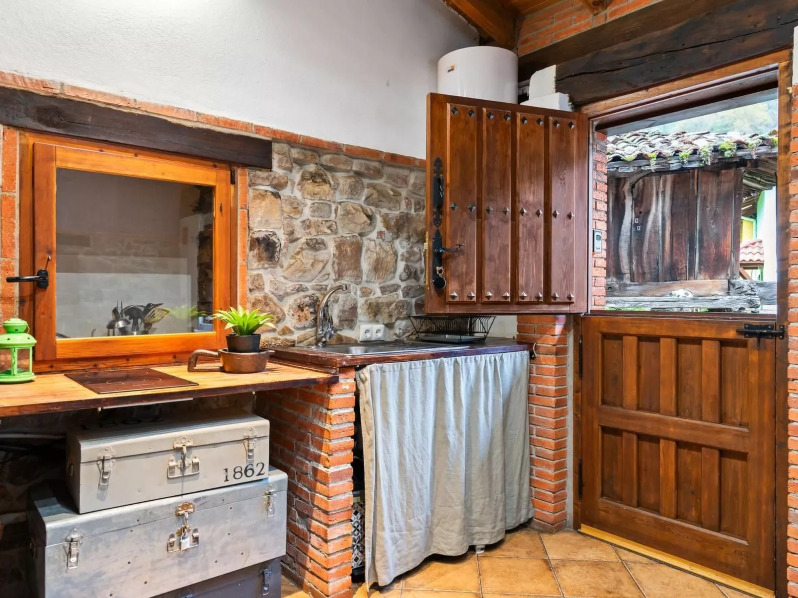 Ländliche Wohnung El Carbayu-Image-tags.info