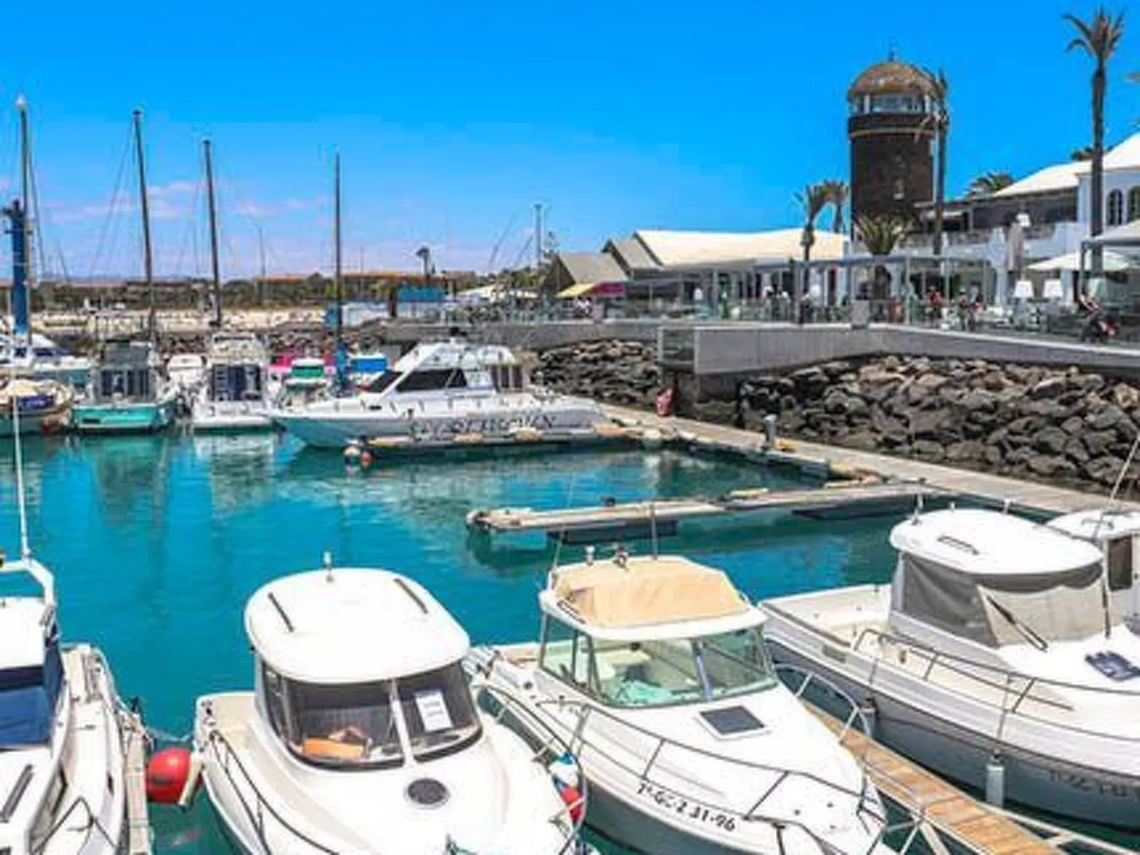 "Casa Freesia-Outside