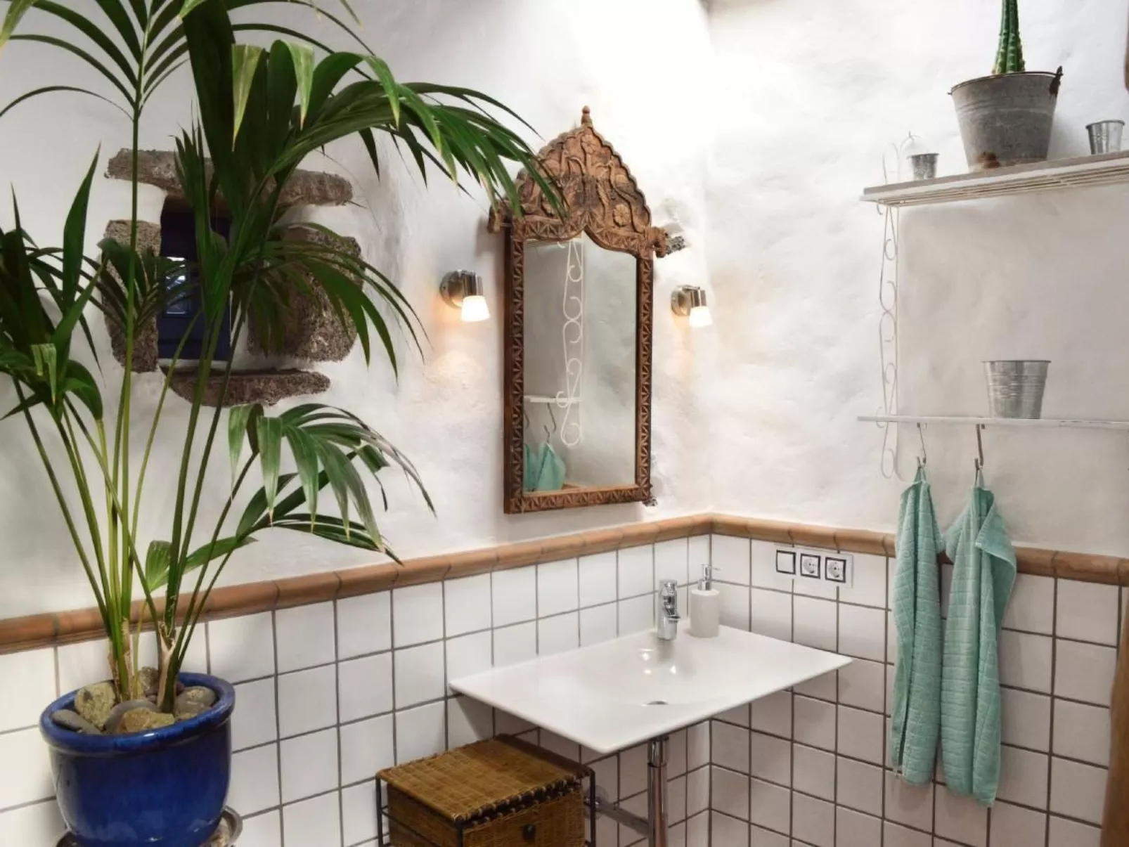 Lavastein-Bauernhaus Yazmina mit schönem Garten-Inside