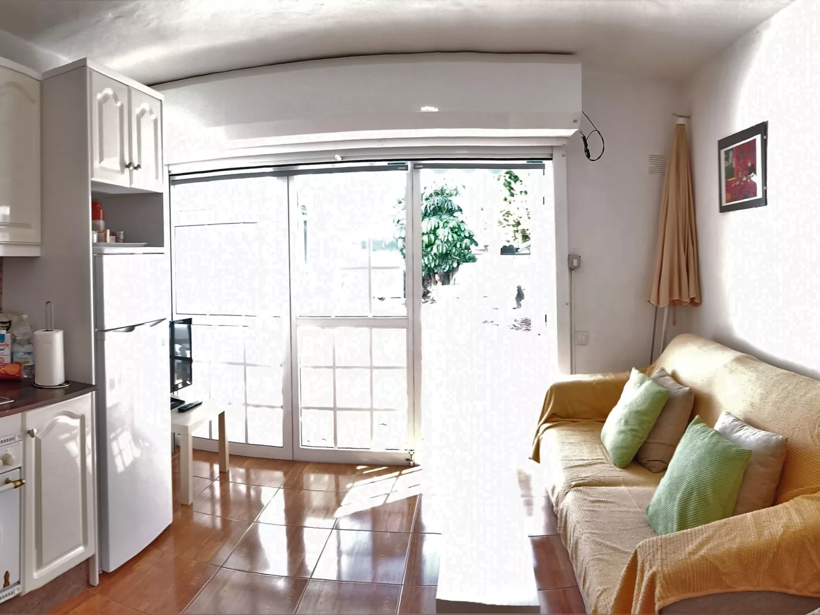 Wohnung direkt am Strand-Drinnen