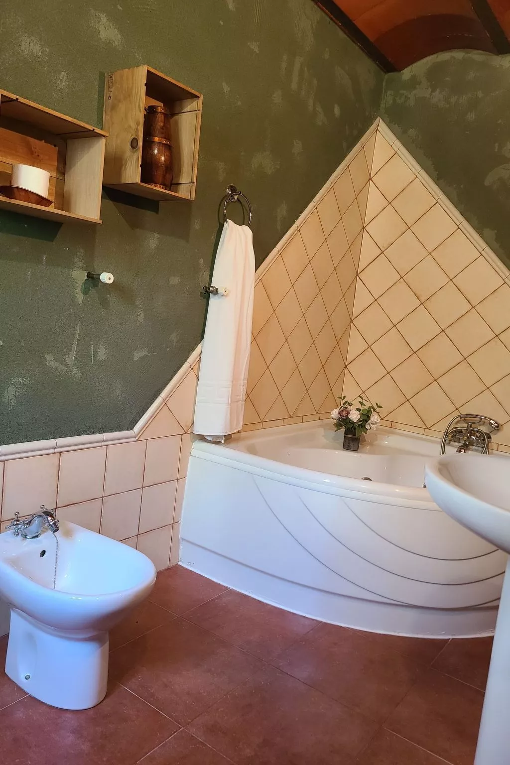 In Algarinejo mit Eigener Terrasse-Drinnen