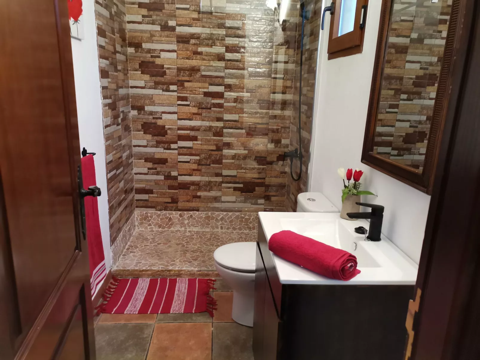 "La Almendra" mit Terrasse-Inside