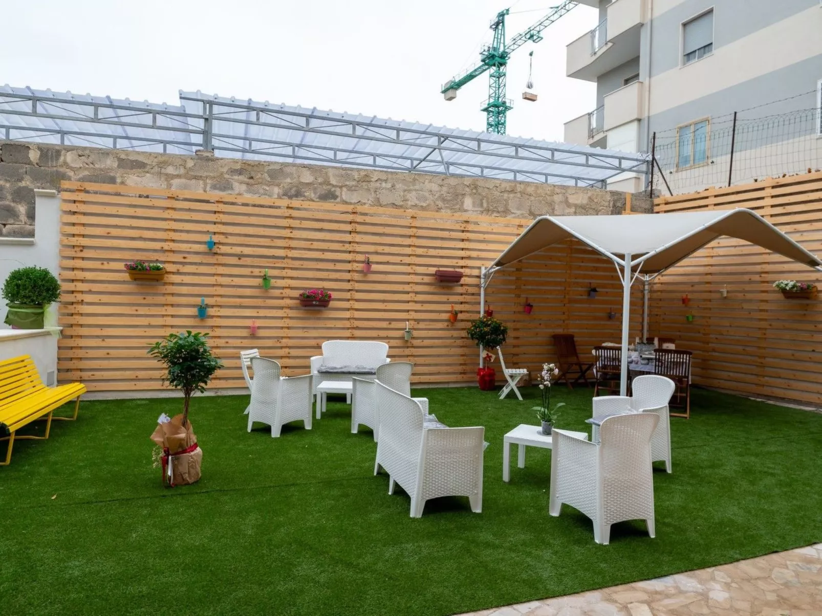 Bei Tante Gina-Outside