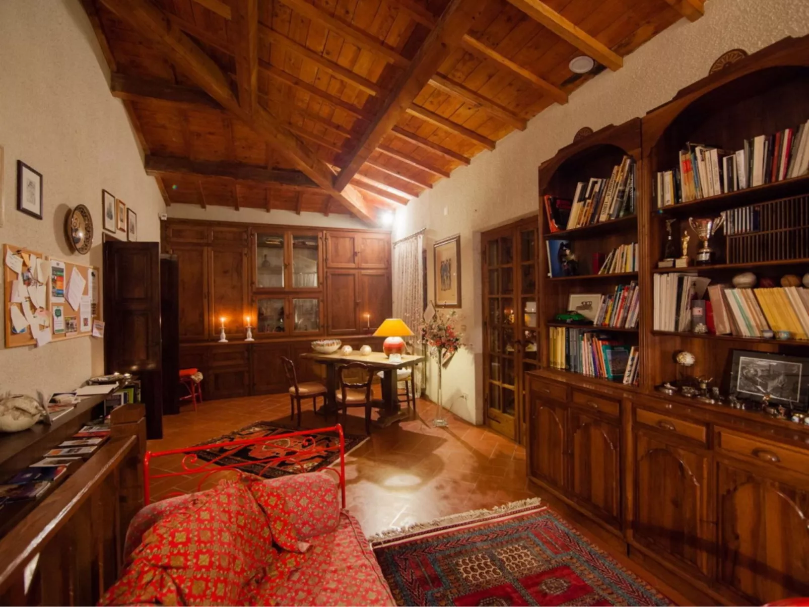 Villa mit privatem Pool in der Nähe von Castiglion Fiorentino-Inside