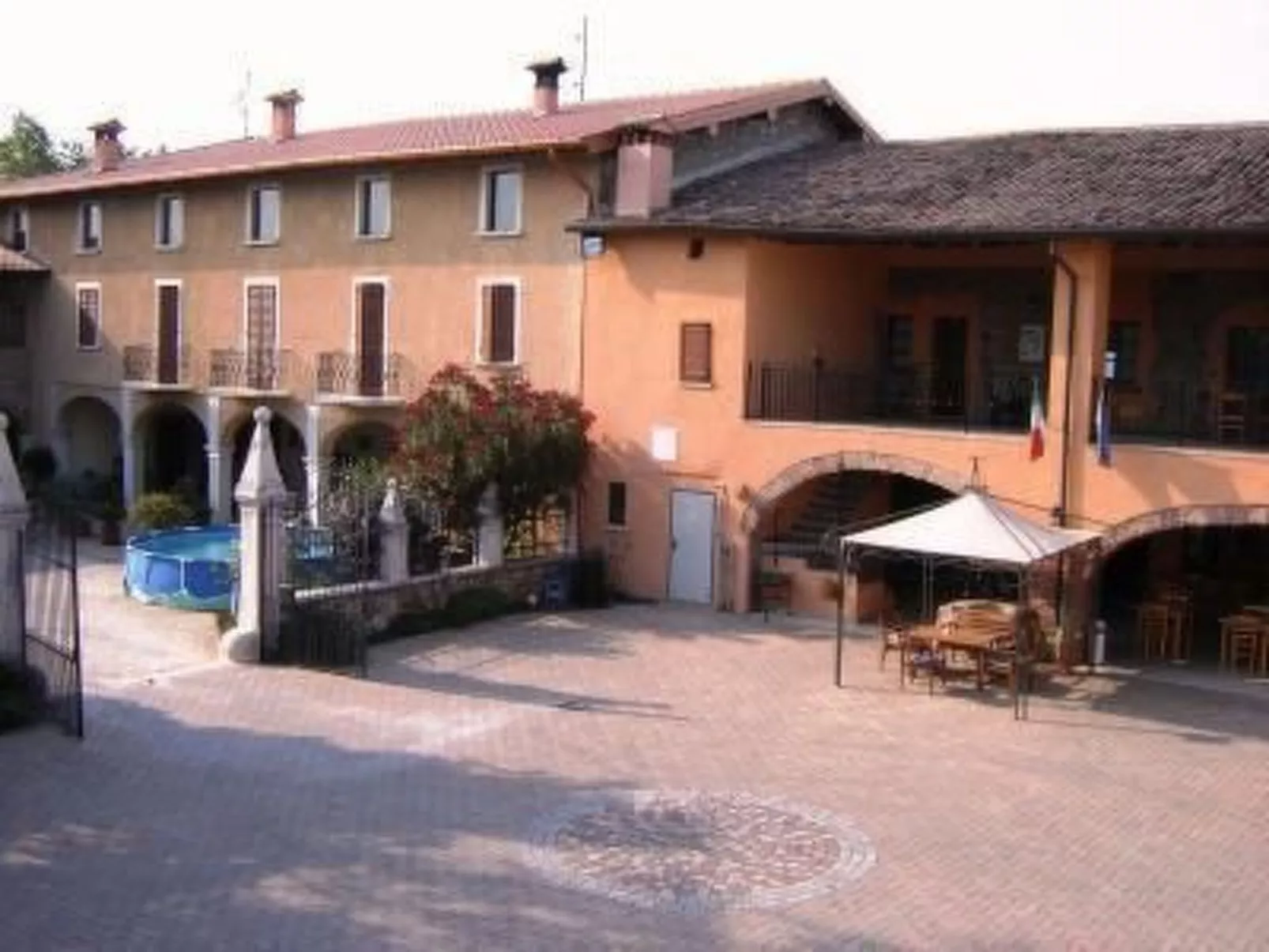 Mit großer Terrasse-Image-tags.info