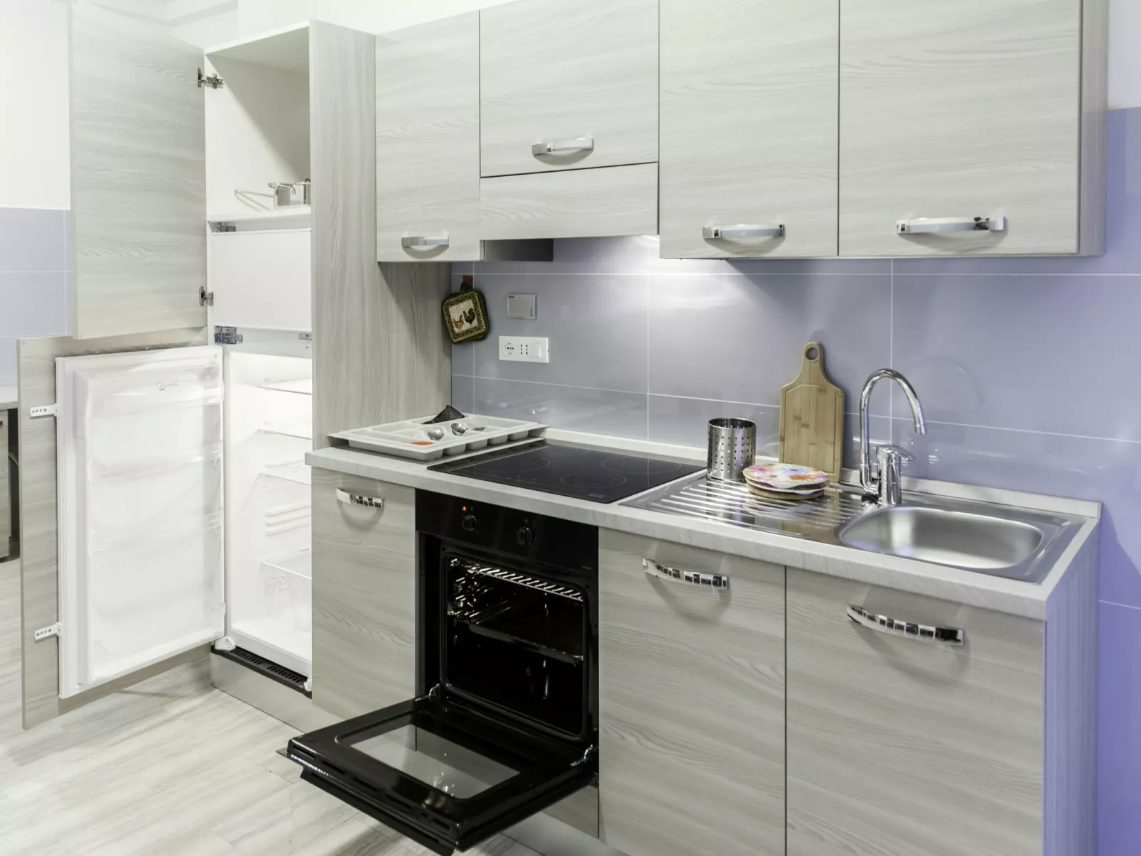 Auf dem Messegelände 14, in der Nähe des Zentrums und gegenüber dem Messegeländ-Image-tags.info