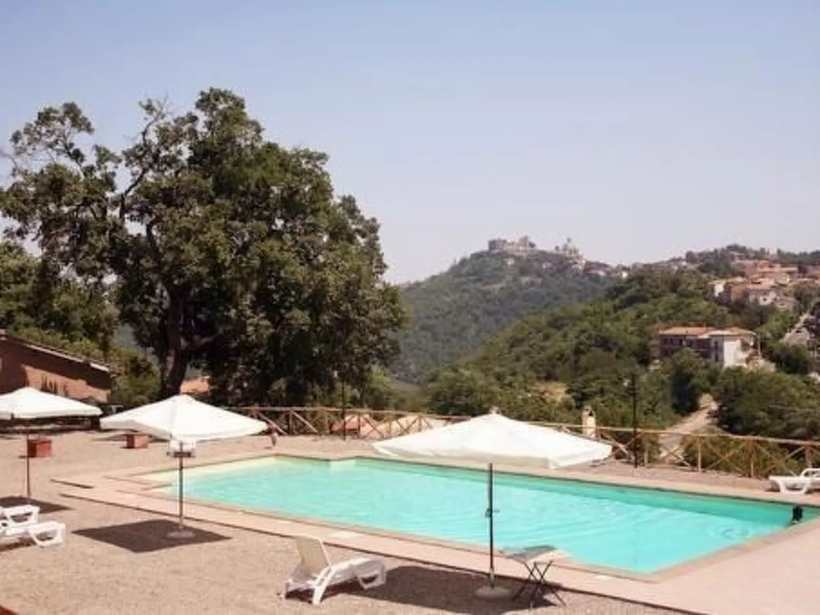 Anwesen "Casa Poggeri" mit Gemeinschaftspool-Outside