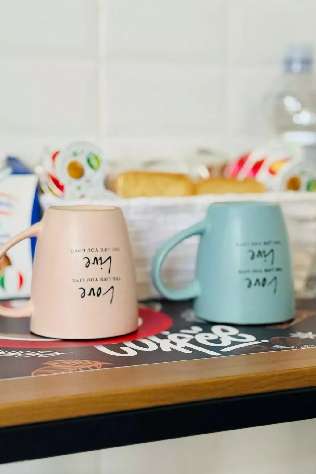 "Momy's Home Rom"-Inside