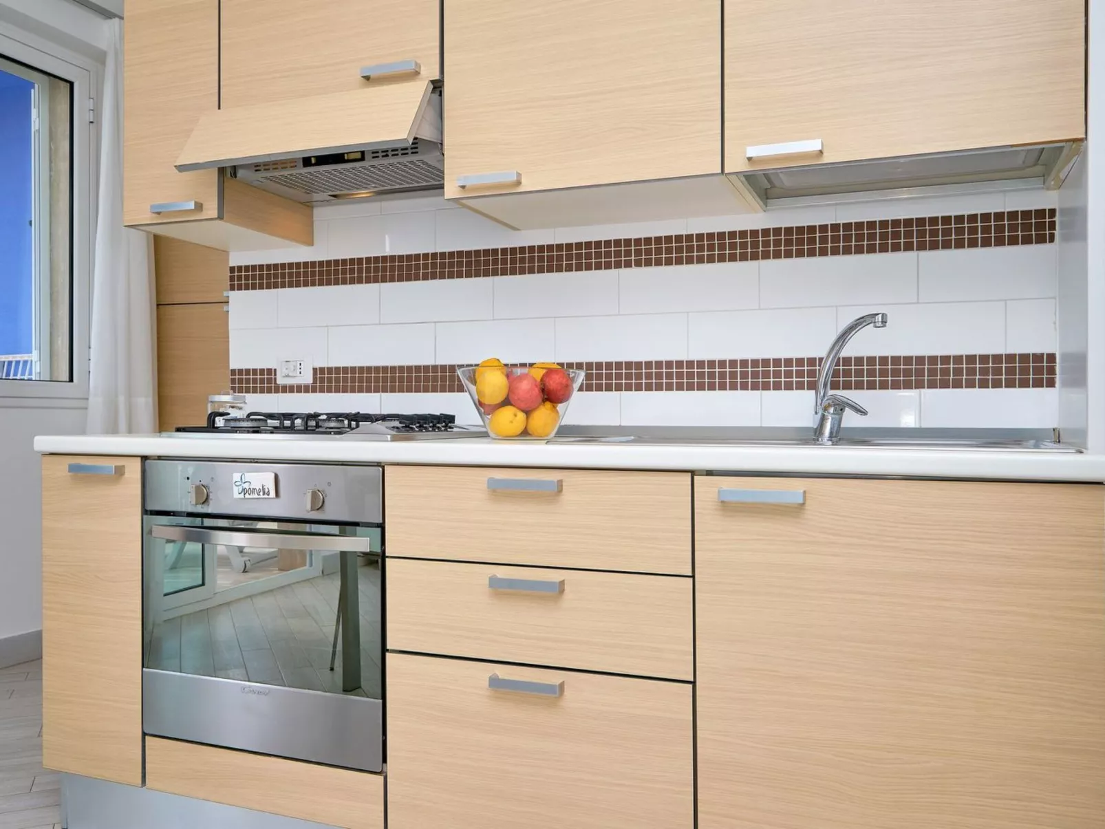 In Marina Di Ragusa mit Garten und Terrasse-Image-tags.info