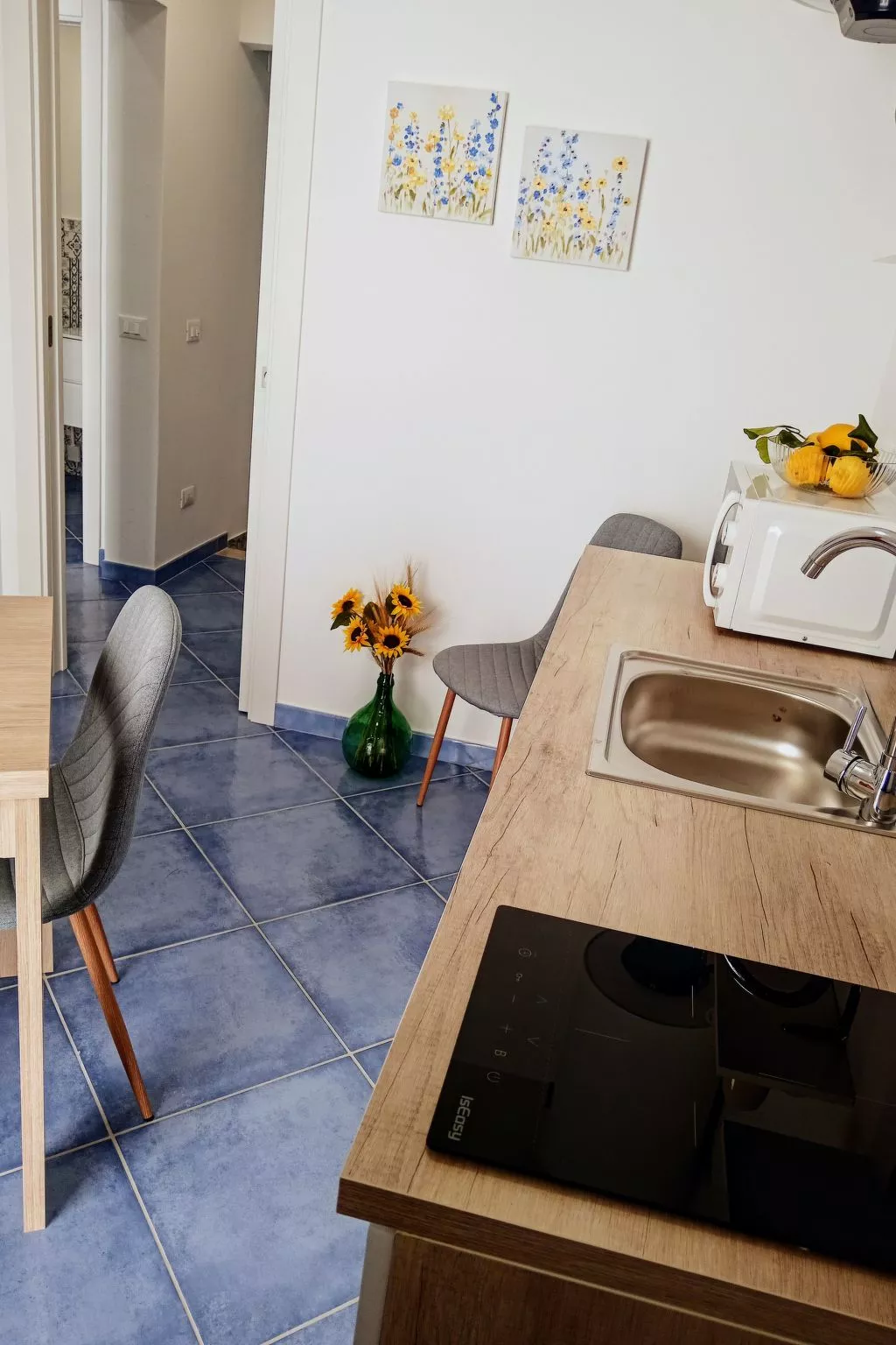 Oikos Design-Ferienwohnung mit Aussicht-Image-tags.info