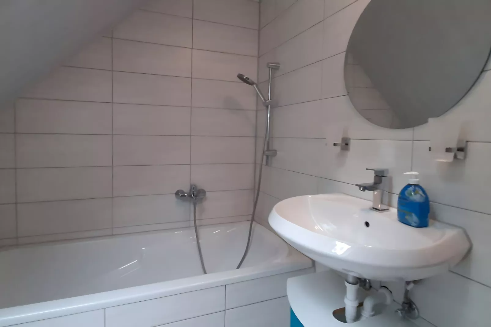 Ferienwohnug an der Saale-Bathroom
