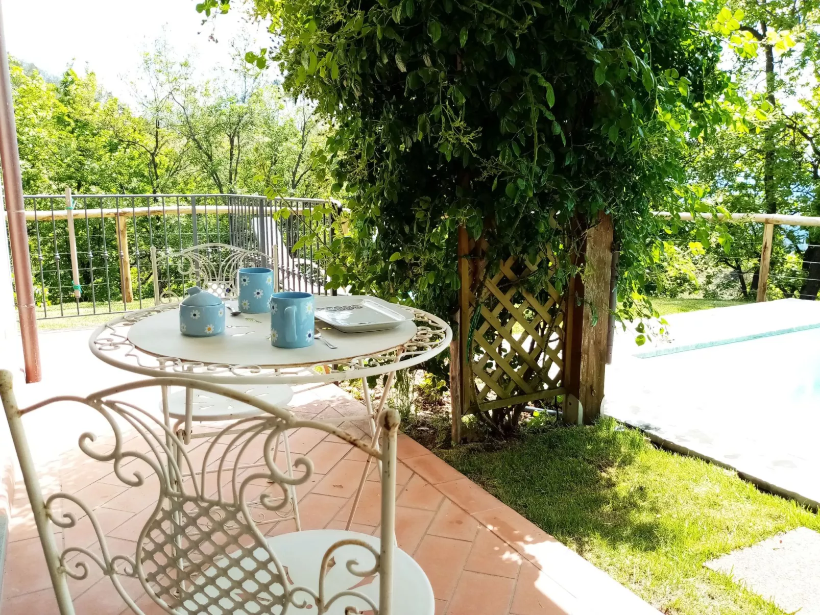 Villa im Grünen Civico 2 in Uzzano-Outside