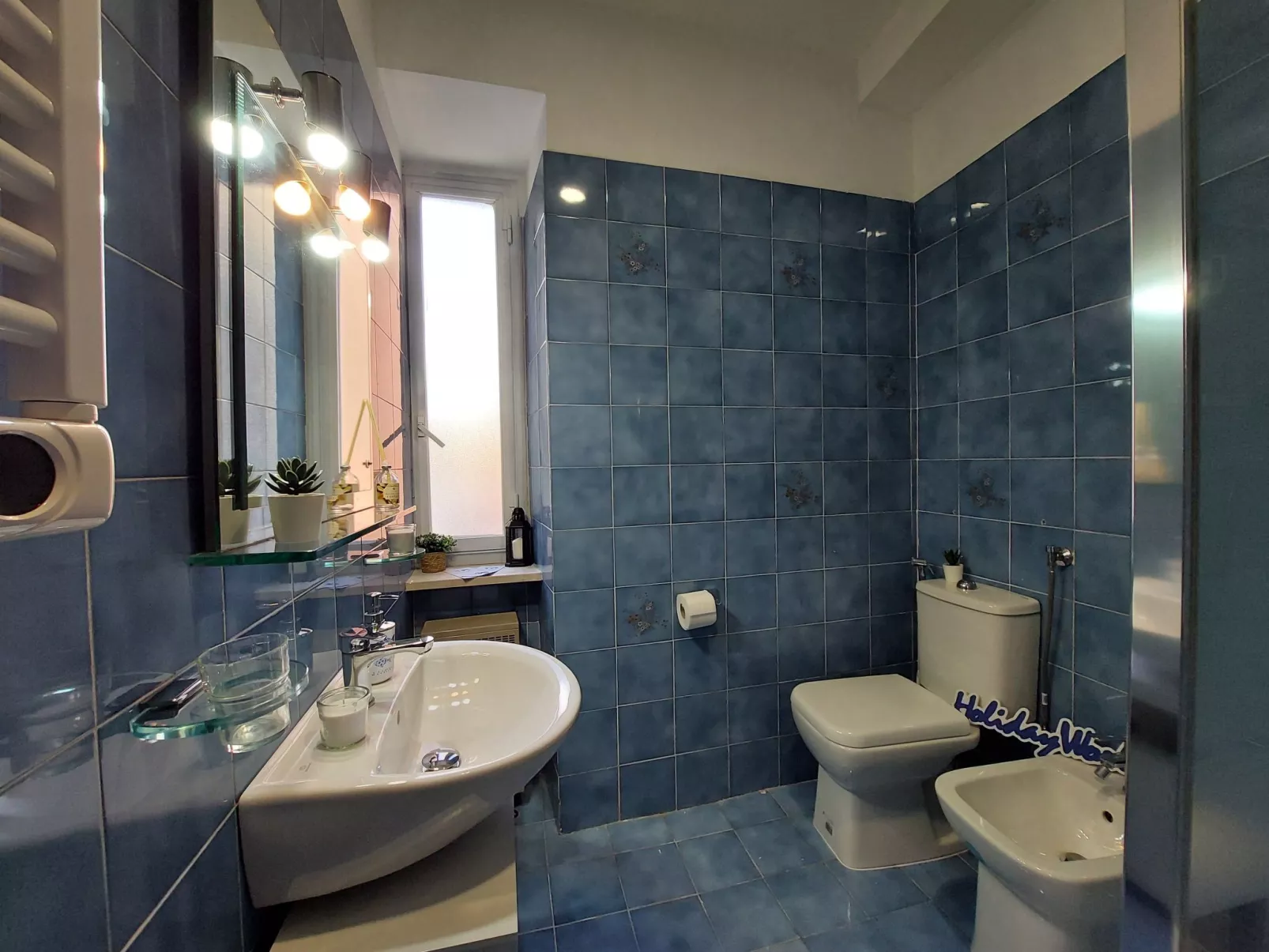 Geheimes Nest von Holiday World-Inside