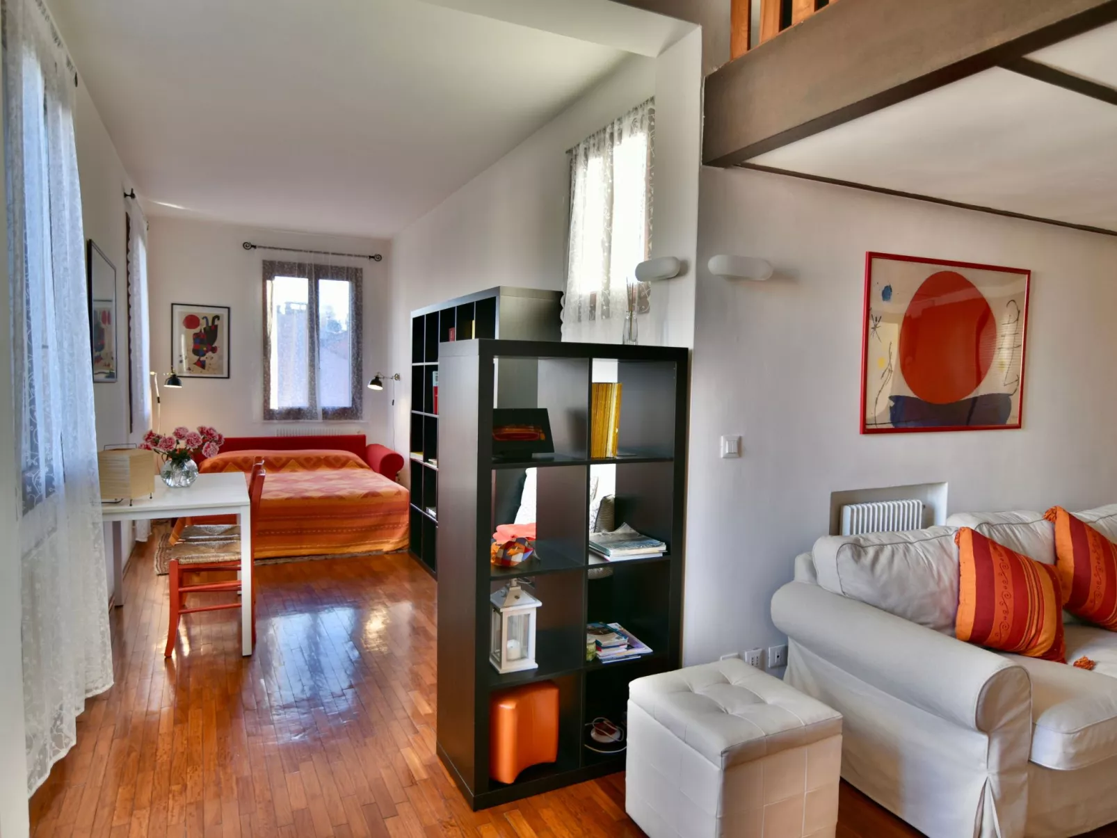 Wohnung mit Wasserblick-Inside