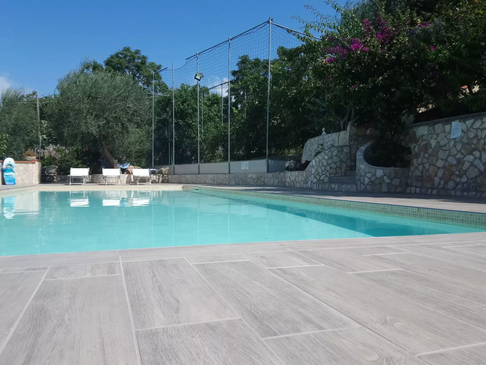 Freistehendes Zwei-Zimmer-Haus-Image-tags.info