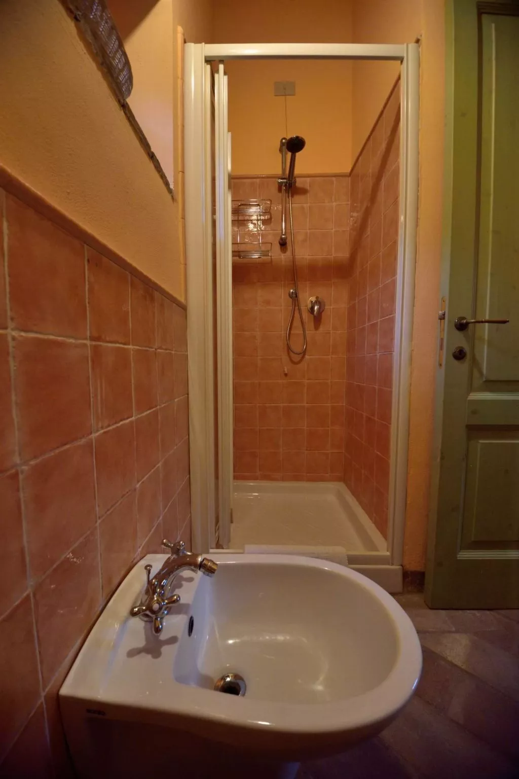 Wohnung 'Mascie rondini' mit Terrasse-Drinnen