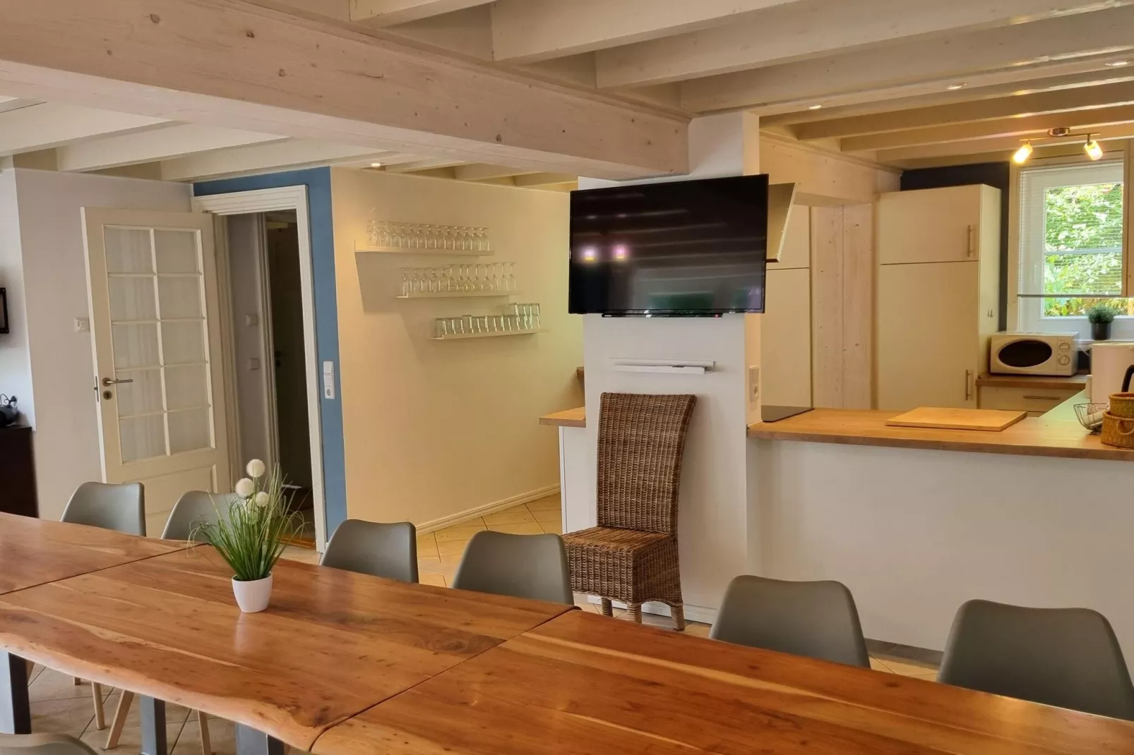 Familienhaus am Wald-Esszimmer