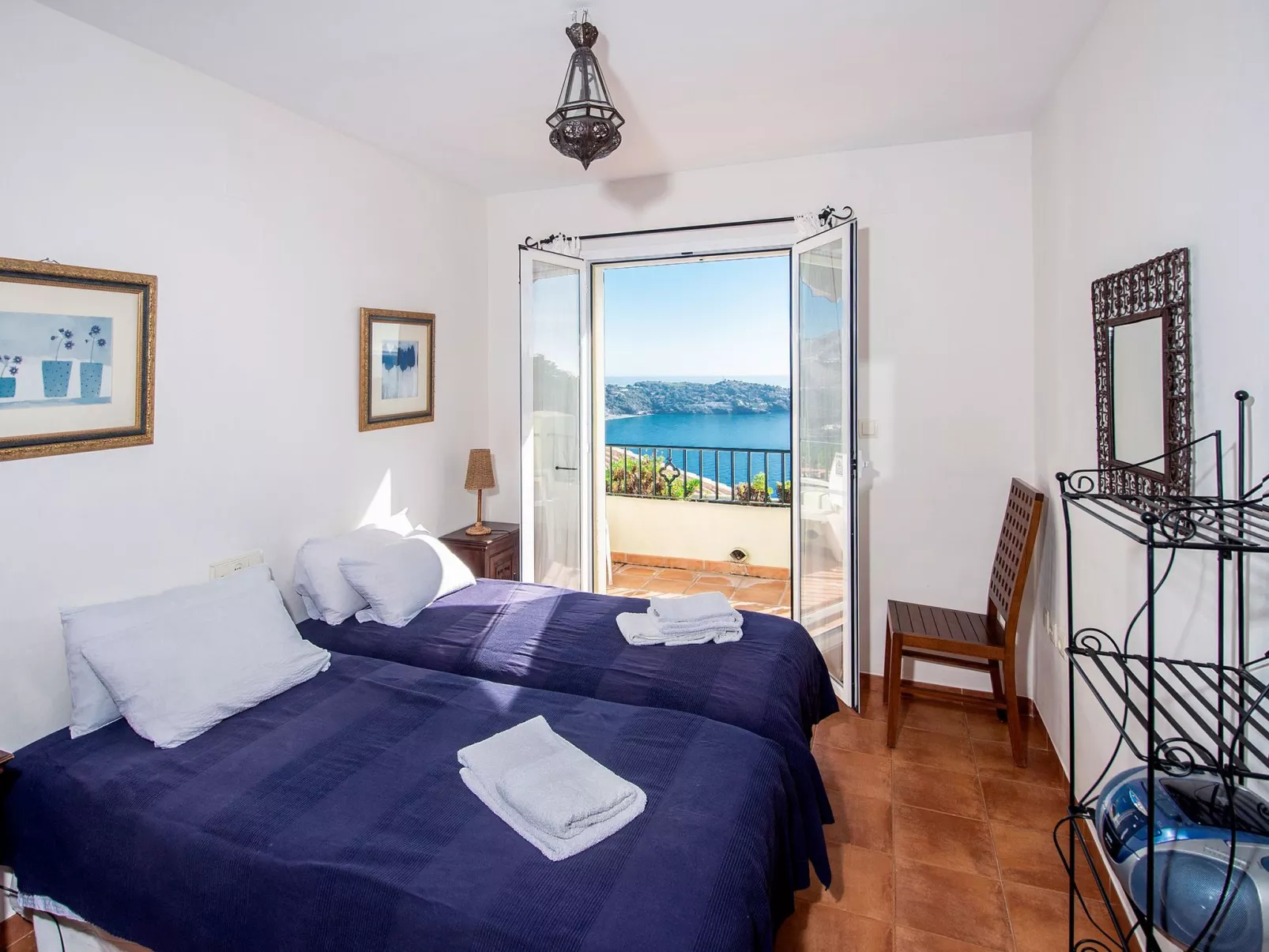 In Almuñécar mit Terrasse und Meerblick-Inside