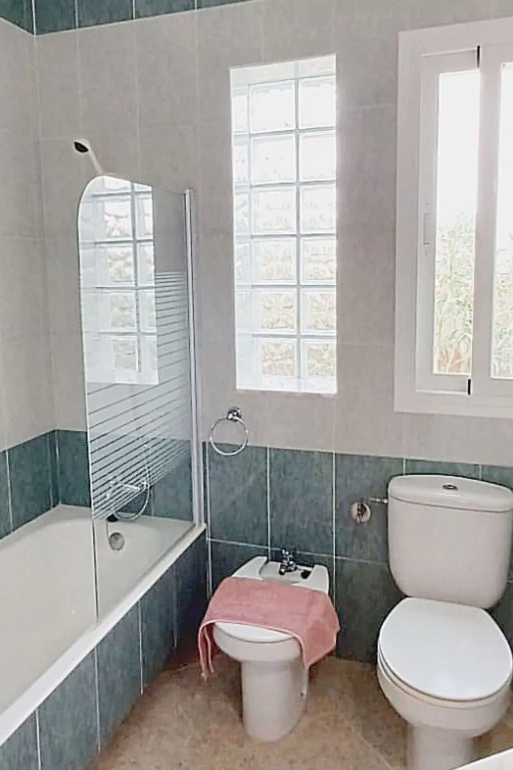 Villa "Estel" mit eigenem Schwimmbad-Inside