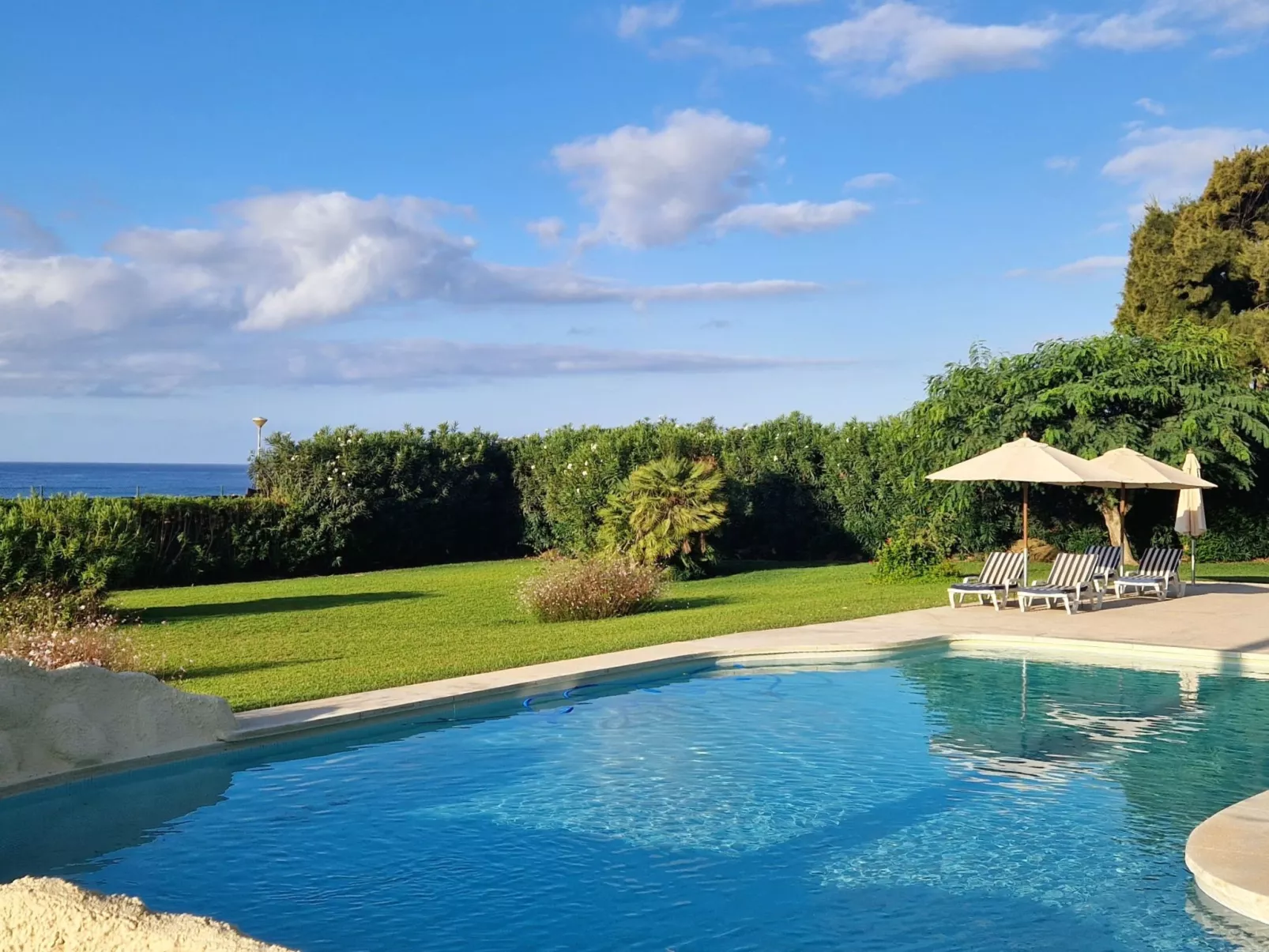 Strandlage Neptuno I, Elviria-Marbella-Dehors