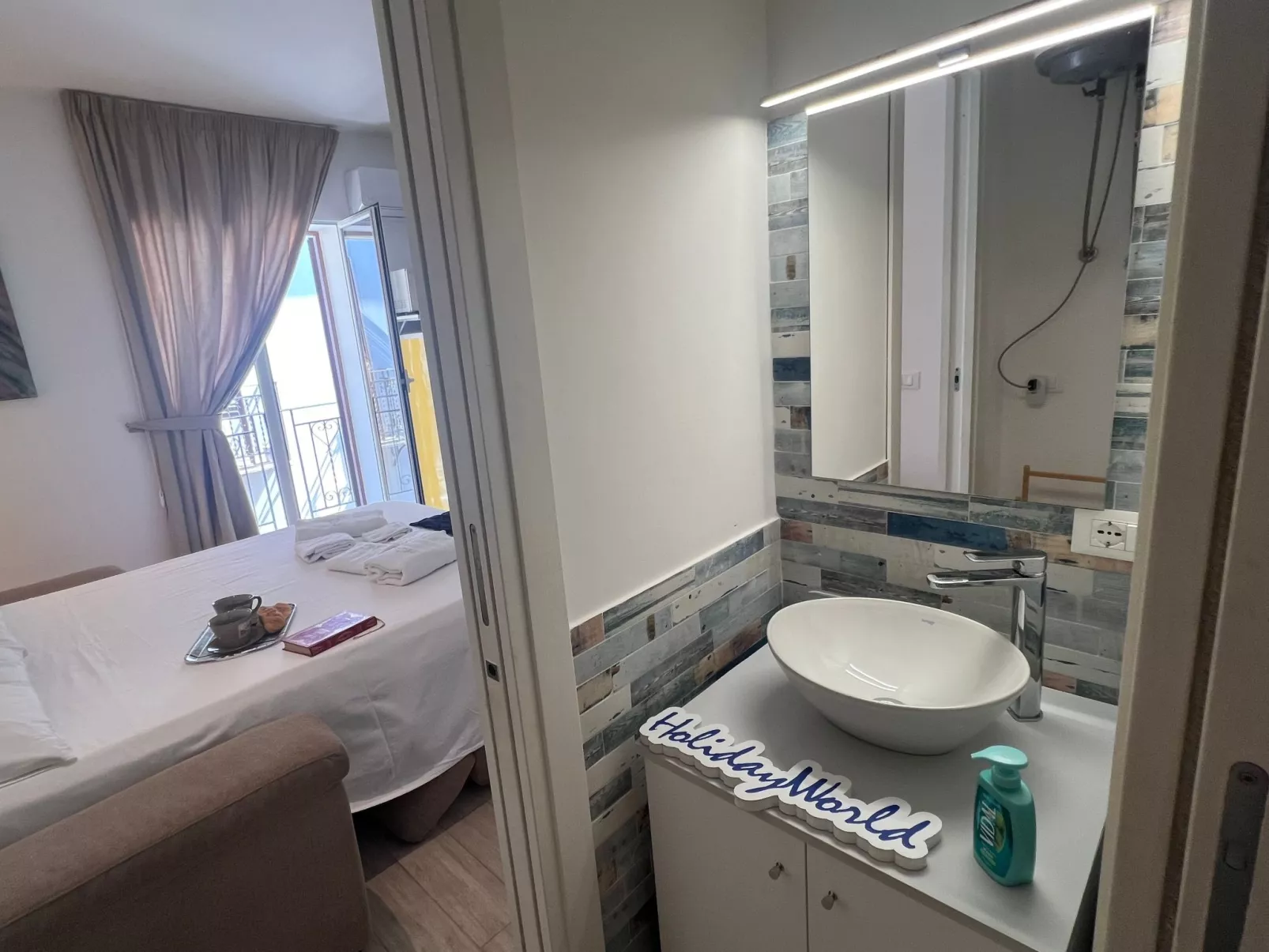 Home Al Capo by Holiday World-Dedans