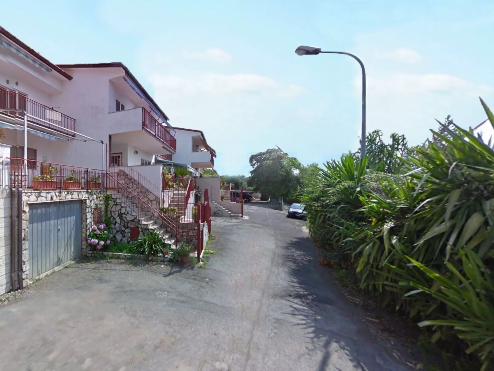 Angenehmes Haus in Sperlonga mit privatem Parkplatz-Draußen