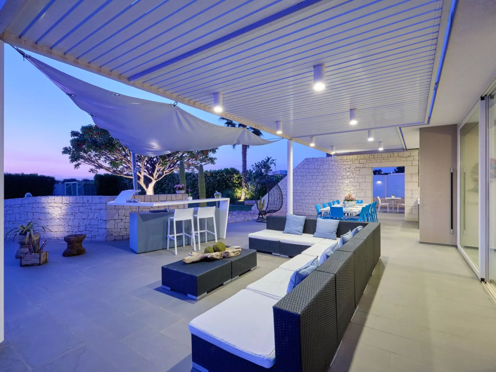 Anthea, Villa mit Pool und Fußball-Tennisplatz nur wenige Kilometer vom Strand-Inside