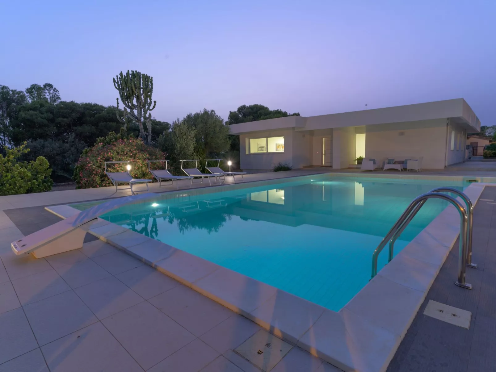 Thalìa, Villa mit Pool in Meeresnähe-Outside