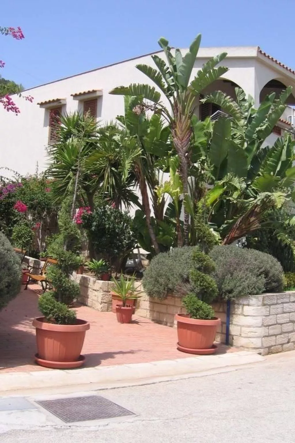 Renella' Wohnung mit Wasserblick-Image-tags.info