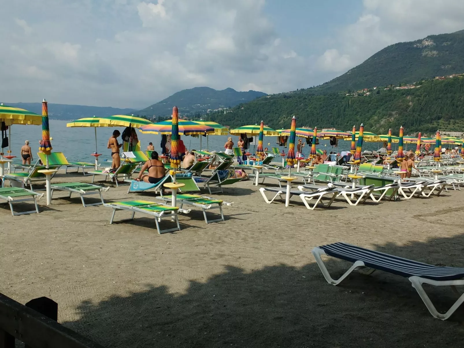 Stilvolle Wohnung in Toscolano Maderno-Image-tags.info