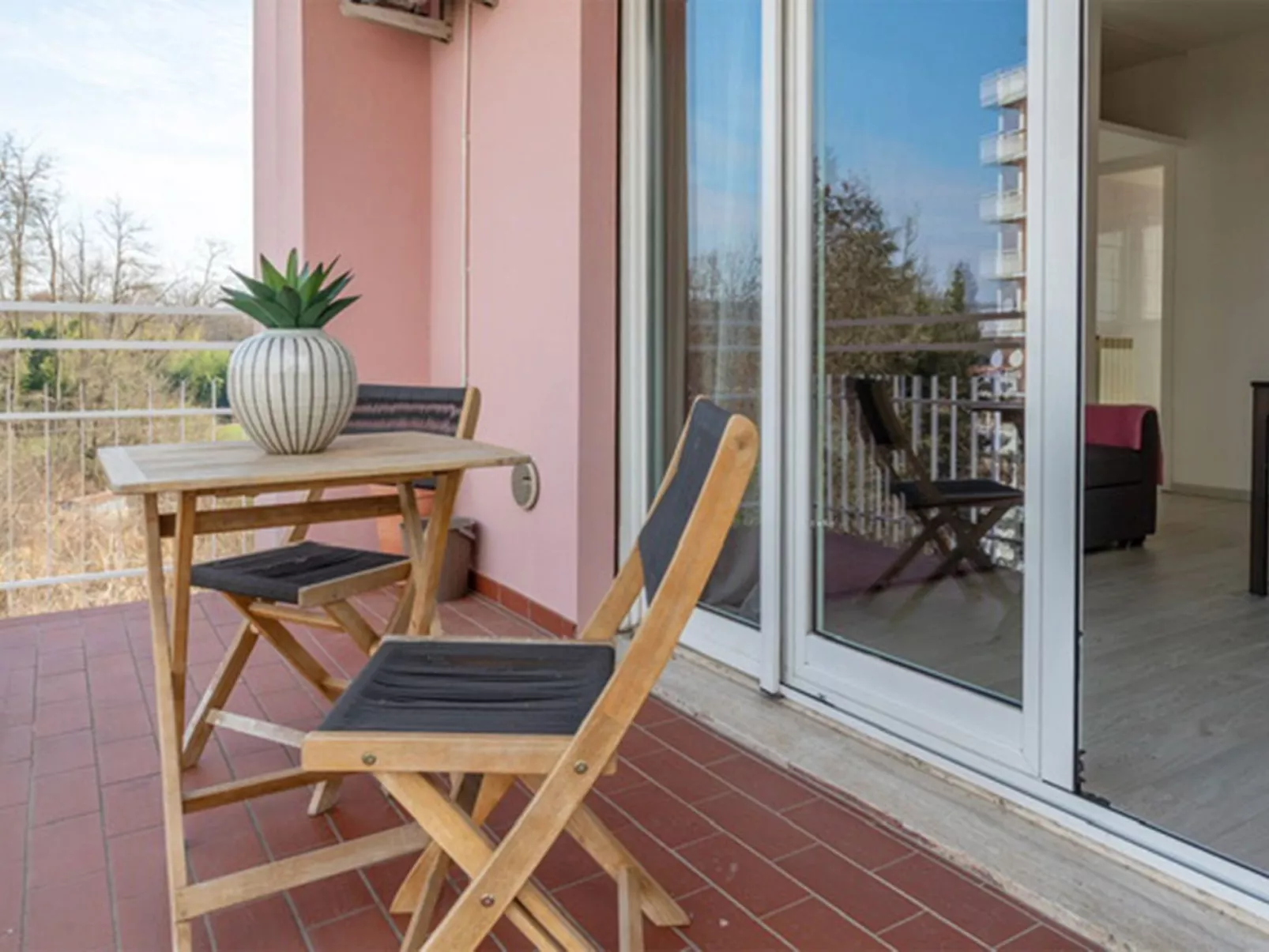 "Casa Martina' Wohnung mit Seeblick-Inside