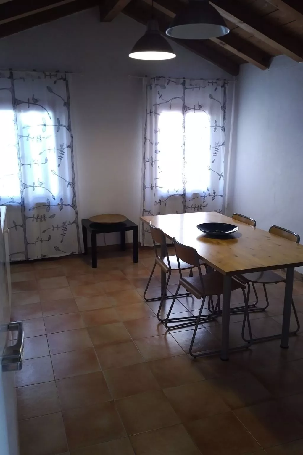 Zweijährige Terrassenwohnung-Inside