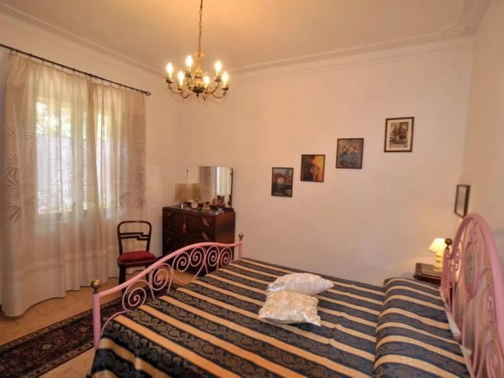 'La Capanne' mit privatem Balkon-Drinnen