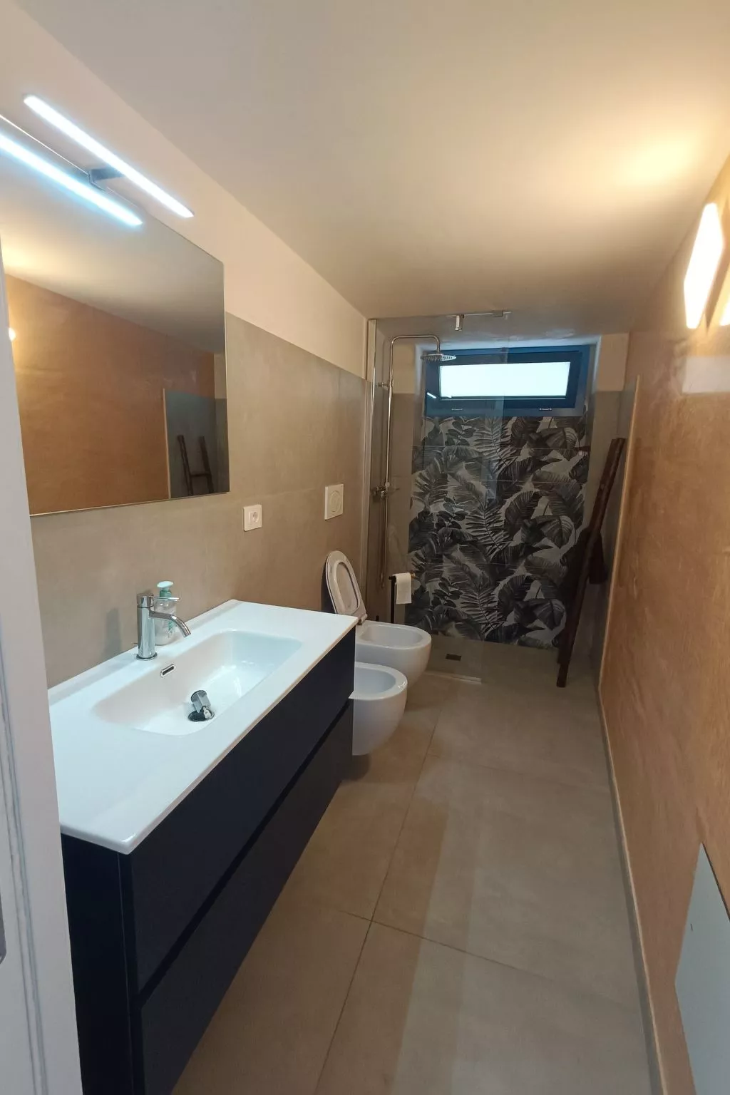 Villa Meris in Castro in Apulien-Image-tags.info