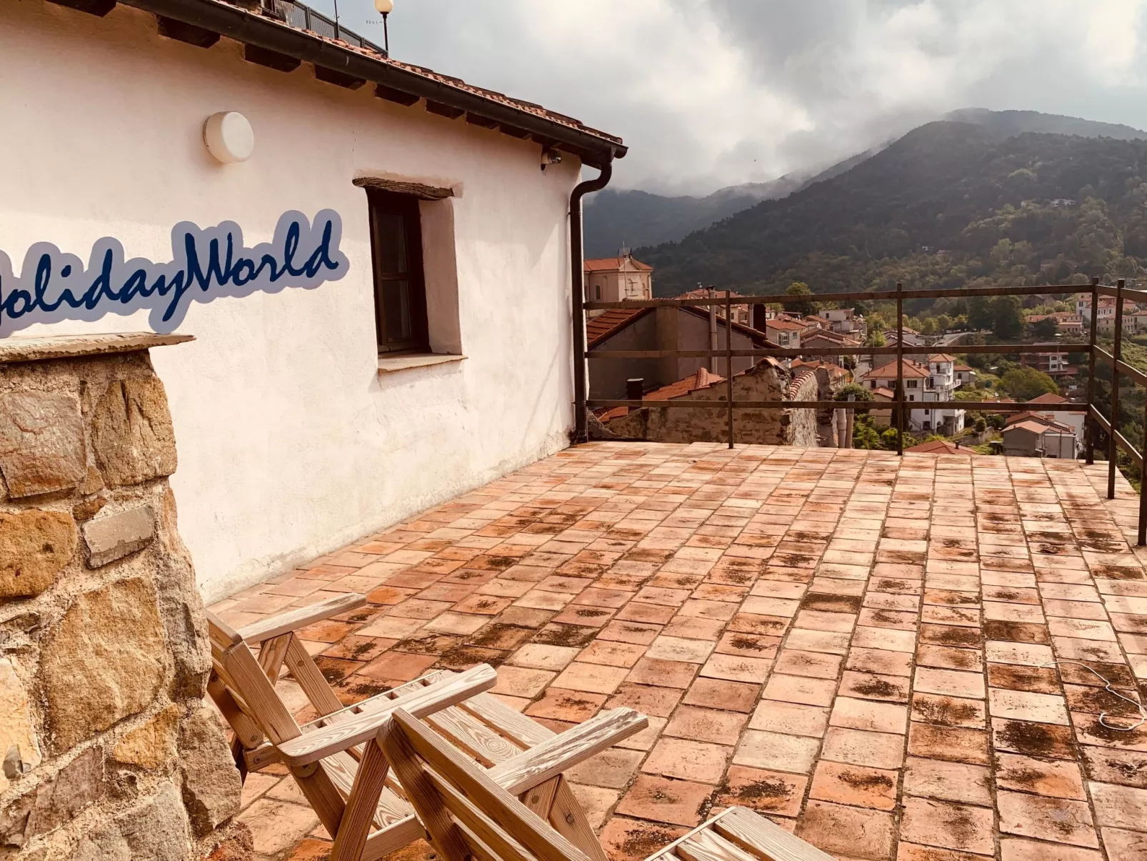 Für 4 Personen ca. 110 m&sup2; in Bajardo, Norditalien (Ligurien)-Drinnen