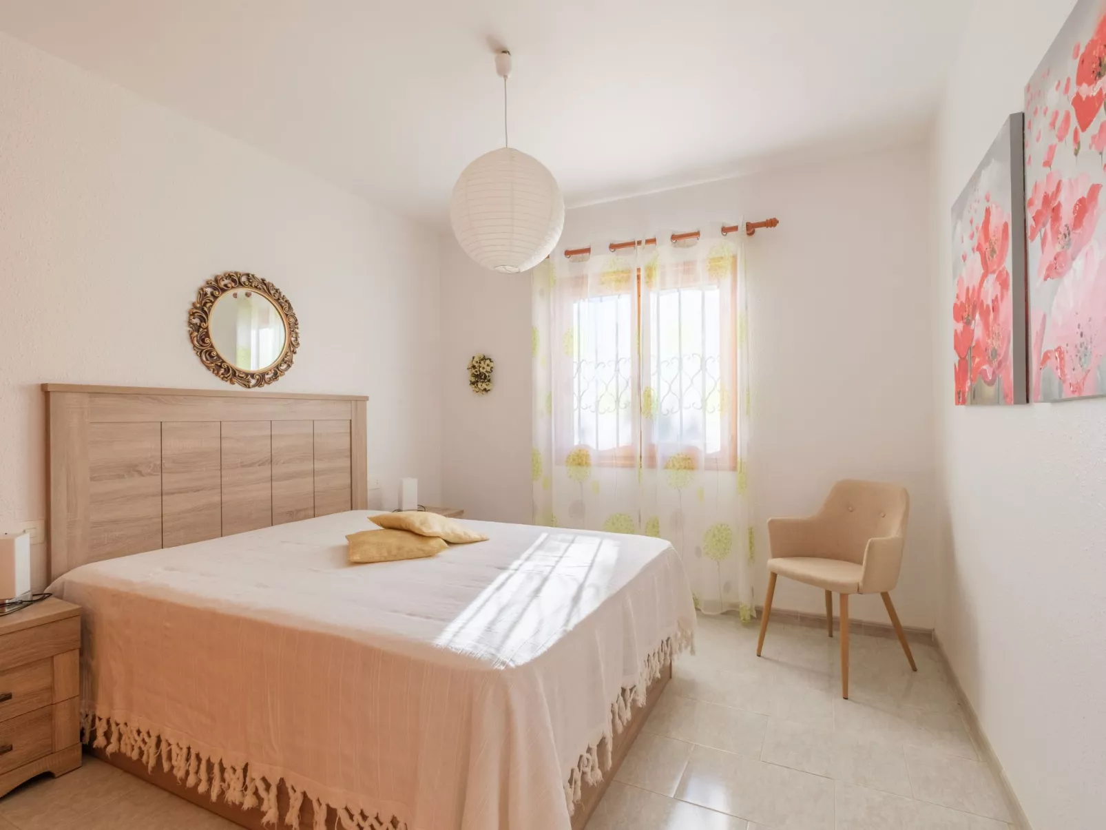 Imposante Ferienvilla mit großem Pool-Image-tags.info