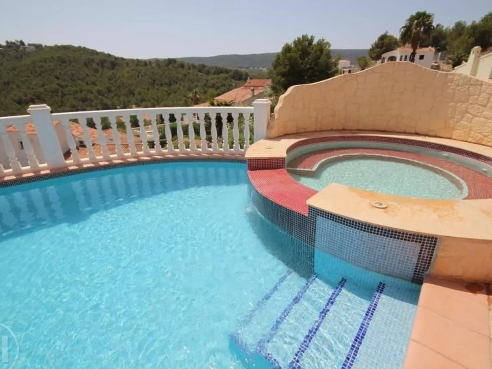 Villa Redonda I-Image-tags.info