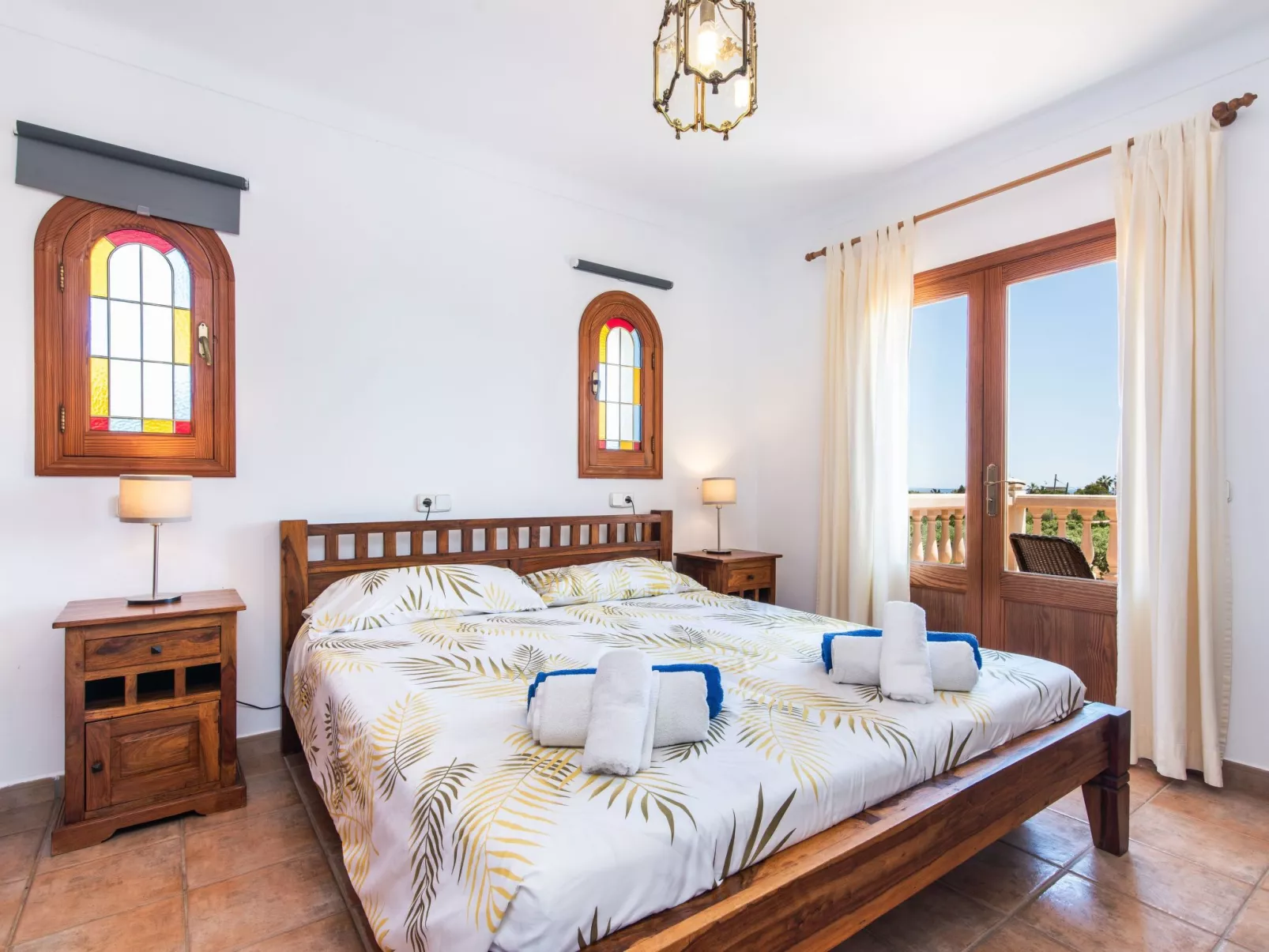 Fantastische Finca mit überdachter Terrasse-Drinnen