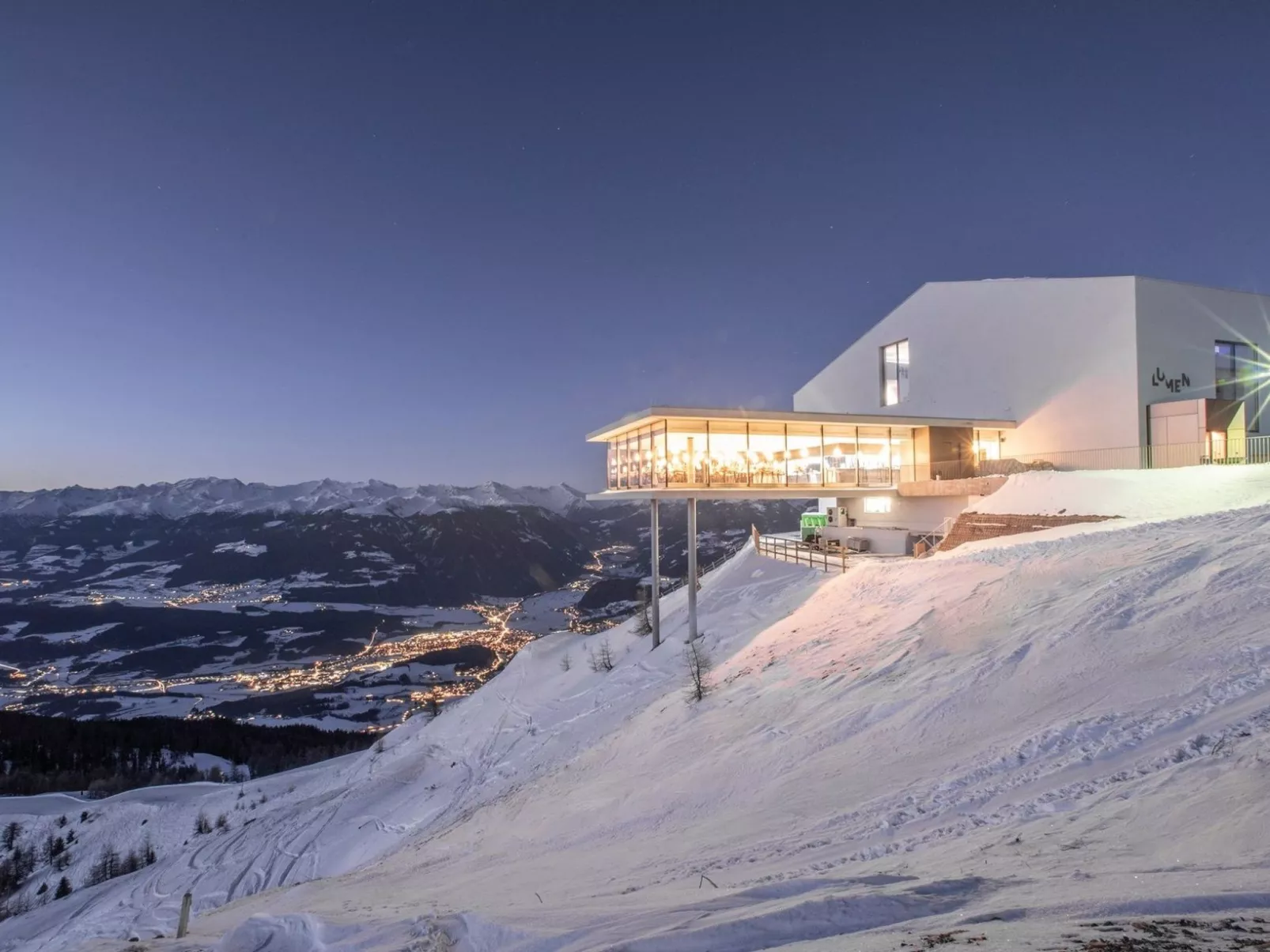 Panorama - Apartment-Outside