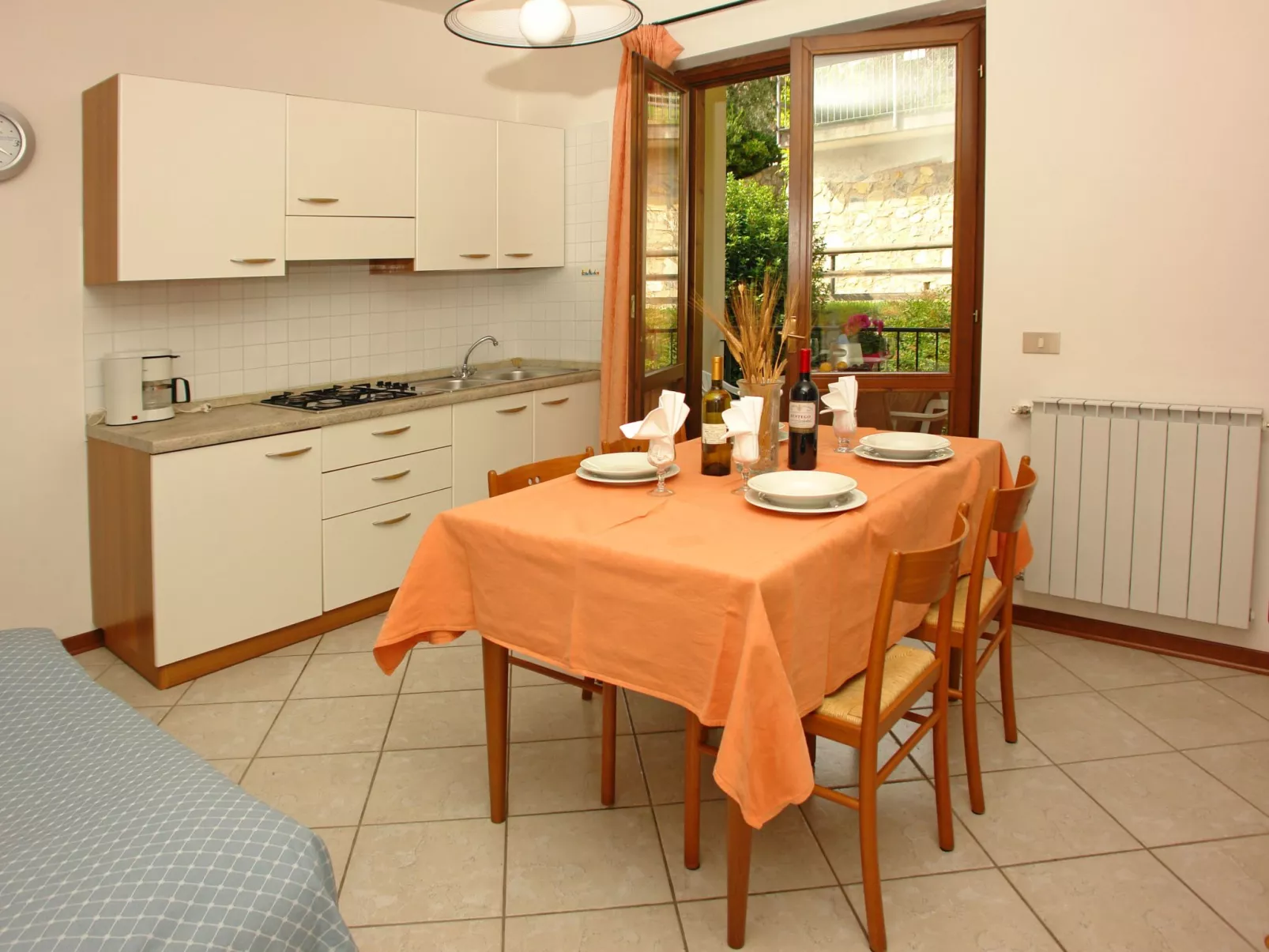 Zweizimmerwohnung mit Balkon ohne Seeblick - Image-tags.info