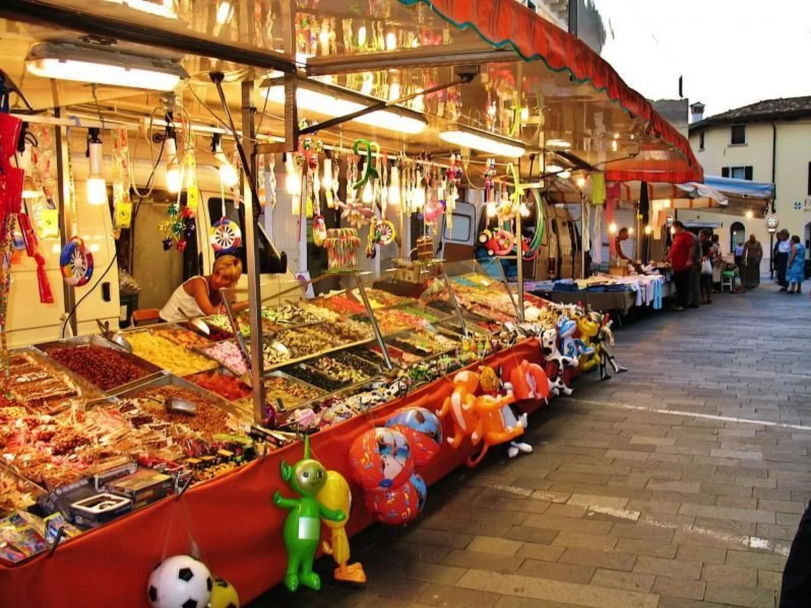 Wohnung in Solarolo mit privatem Parkplatz-Draußen